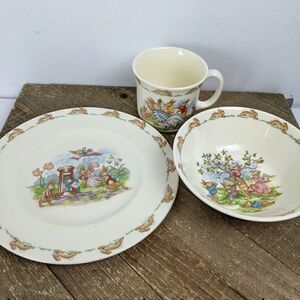 Royal Doulton BUnnykins Childrens Set Plate, Cereal Bowl and 1 Handled Hug-a-Mug